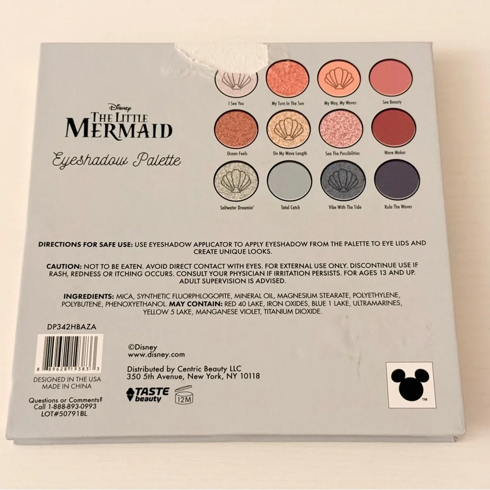 Never used disney the little mermaid eyeshadow makeup palette - Picture 2 of 3